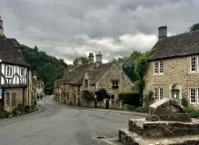 Discover the Meaning of Te Quiero Mucho in English and Learn to Express your Affection!