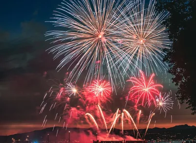 I Love You So Much: The Meaning of 'Te Quiero Mucho' Explained!